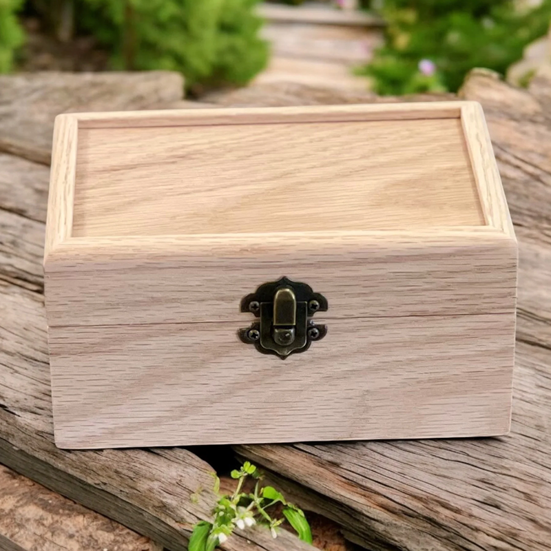 wooden keepsake box