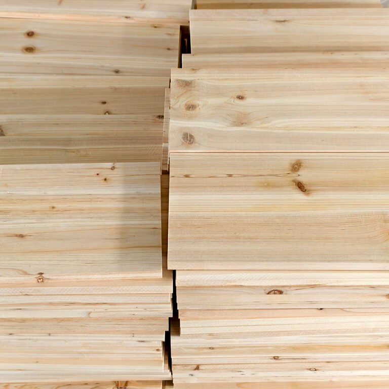 Camphor Wood Natural aroma · Insect-repellent · Traditional storage use